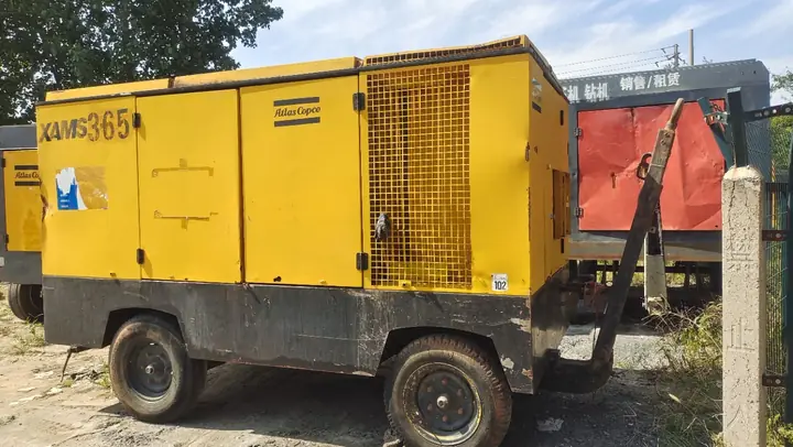 Atlas Copco XAMS365 Used Air Compressor — CR-073