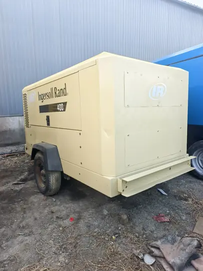 2016 Ingersoll Rand 400 Used Air Compressor — CR-010